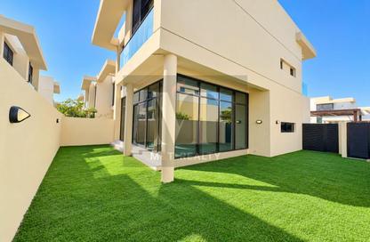 Townhouse - 3 - 5 for sale in Topanga - The Park Villas - Damac Hills - Dubai