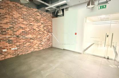 Office Space - Studio - 1 Bathroom for rent in Iris Bay - Business Bay - Dubai Office Space - Studio - 1 Bathroom for rent in Iris Bay - Business Bay - Dubai