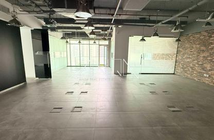Office Space - Studio - 1 Bathroom for rent in Iris Bay - Business Bay - Dubai