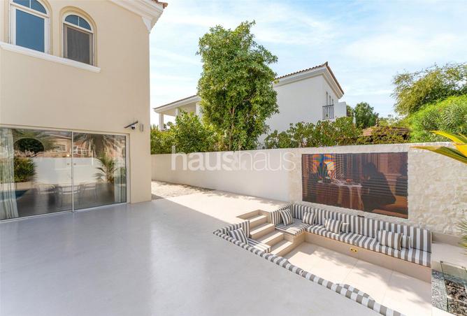 73112654 - Property Image 2