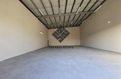 Warehouse - Studio for rent in Umm Dir - Umm Al Quwain