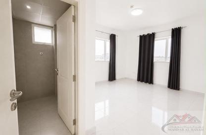 Apartment - 1 Bedroom - 2 Bathrooms for rent in Muweileh Community - Muwaileh Commercial - Sharjah