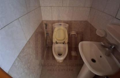 Apartment - 2 - 2 for rent in Fire Station Road - Muwaileh - Sharjah