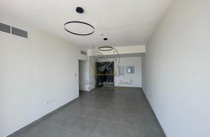Apartment - 2 - 3 for rent in Al Majaz 2 - Al Majaz - Sharjah Apartment - 2 - 3 for rent in Al Majaz 2 - Al Majaz - Sharjah