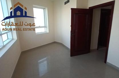 Apartment - 3 Bedrooms - 3 Bathrooms for sale in Ameer Bu Khamseen Tower - Al Majaz 3 - Al Majaz - Sharjah Apartment - 3 Bedrooms - 3 Bathrooms for sale in Ameer Bu Khamseen Tower - Al Majaz 3 - Al Majaz - Sharjah