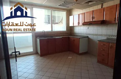 Apartment - 3 Bedrooms - 3 Bathrooms for sale in Ameer Bu Khamseen Tower - Al Majaz 3 - Al Majaz - Sharjah