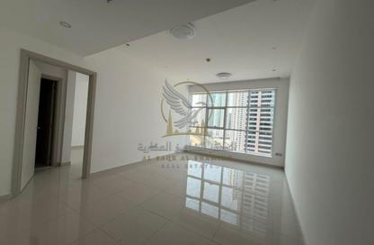 Apartment - 1 - 2 for rent in Al Khan Corniche - Al Khan - Sharjah