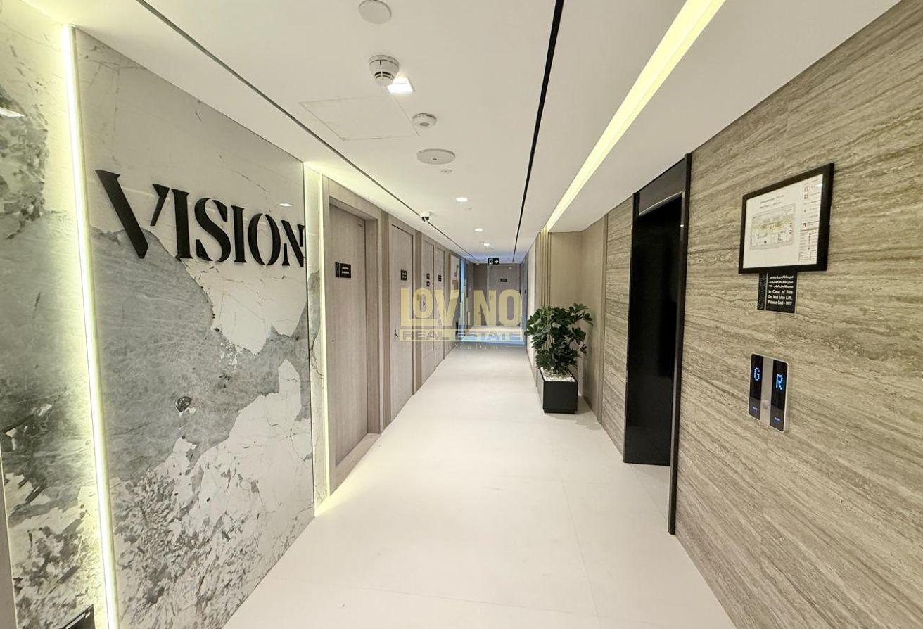 Vastu Unit | Brand New | Ready to Move photo 10