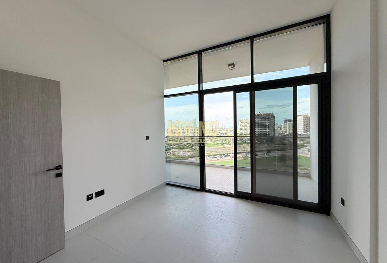 Vastu Unit | Brand New | Ready to Move photo 4