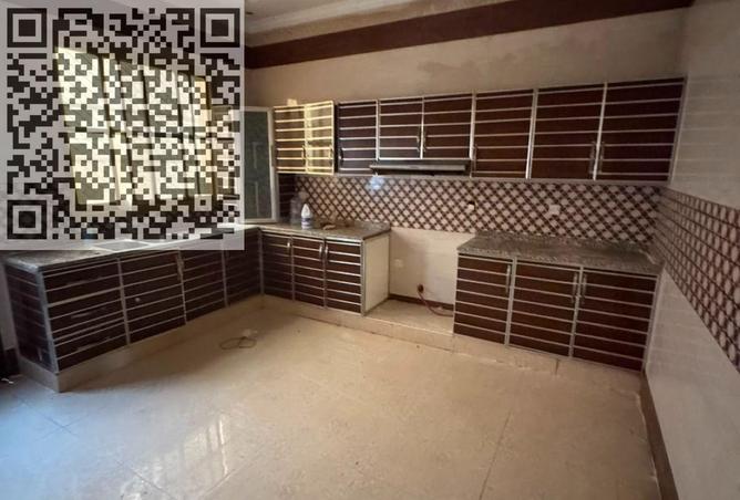 135184648 - Property Image 3