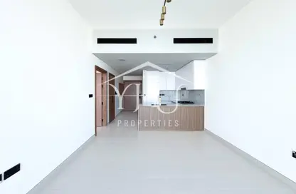 شقة - غرفة نوم - 2 حمامات للبيع في بن غاطي عنبر - منطقة 11 - قرية جميرا الدائرية - دبي