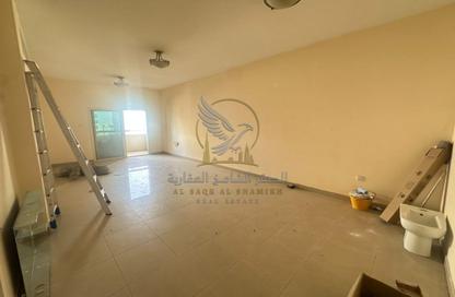 Apartment - 2 - 3 for rent in Al Majaz 2 - Al Majaz - Sharjah Apartment - 2 - 3 for rent in Al Majaz 2 - Al Majaz - Sharjah