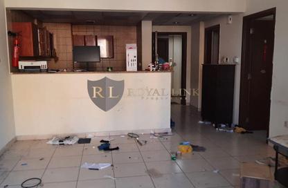 Apartment - 1 - 2 for rent in Building IC1-EMR-16 - Emirates Cluster - International City - Dubai Apartment - 1 - 2 for rent in Building IC1-EMR-16 - Emirates Cluster - International City - Dubai