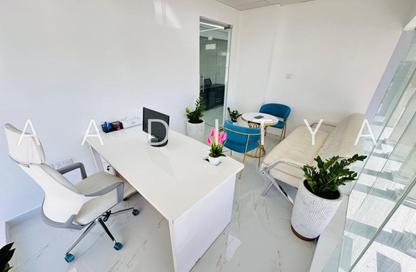 Office Space - Studio - 1 Bathroom for rent in Reem Residency - Al Karama - Dubai
