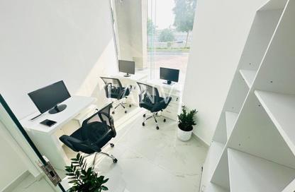 Office Space - Studio - 1 Bathroom for rent in Reem Residency - Al Karama - Dubai