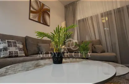 شقة - غرفة نوم - 2 حمامات للايجار في برج النعيمية 1 - أبراج النعيمية - النعيمية - عجمان