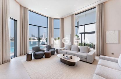 Villa - 4 - 6 for rent in Palm Jumeirah Frond C - Palm Jumeirah - Dubai