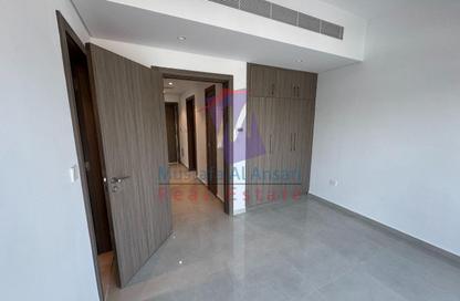 Villa - 4 - 4 for rent in Verona - Damac Hills 2 - Dubai