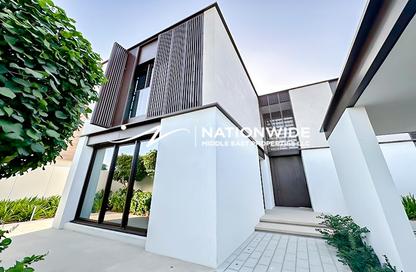 Villa - 5 - 7 for sale in Saadiyat Lagoons Phase 2 - Saadiyat Island - Abu Dhabi Villa - 5 - 7 for sale in Saadiyat Lagoons Phase 2 - Saadiyat Island - Abu Dhabi