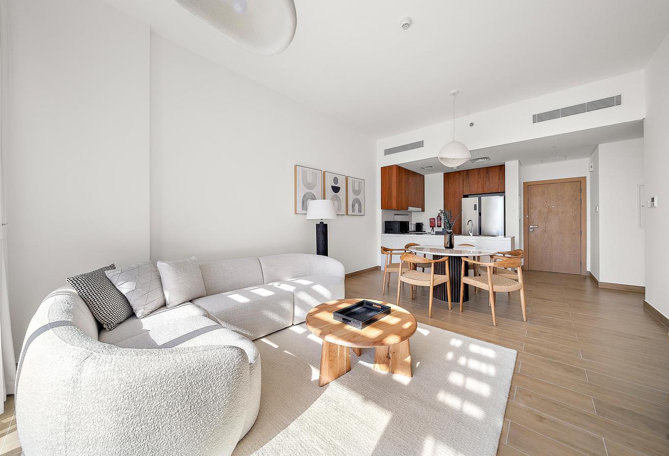 SUMMER DEAL | ALL BILLS INCLUDED | SEA VIEW photo 3