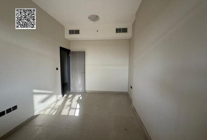 97375029 - Property Image 3