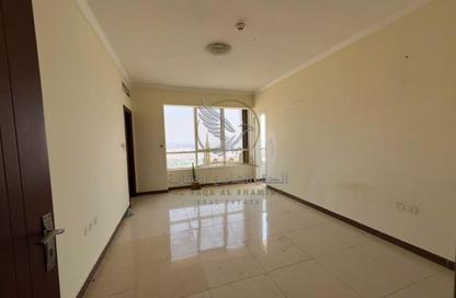 Apartment - 3 Bedrooms - 4 Bathrooms for rent in Al Mahatta - Al Qasimia - Sharjah