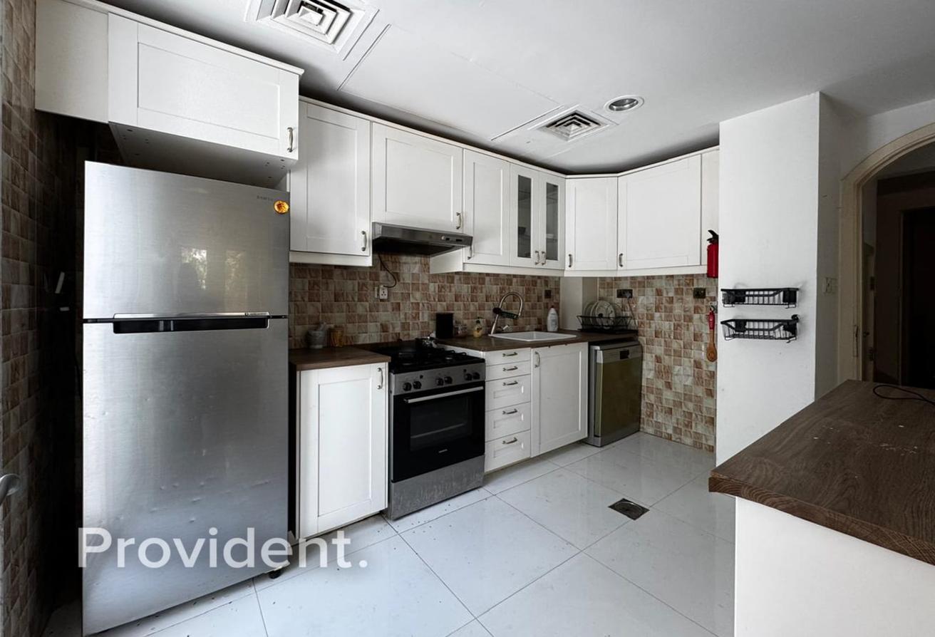 Renovated | Corner Unit | Prime Location photo 4