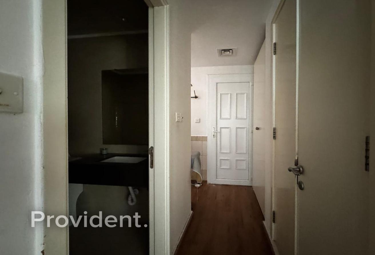 Renovated | Corner Unit | Prime Location photo 19