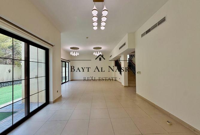 132037705 - Property Image 3