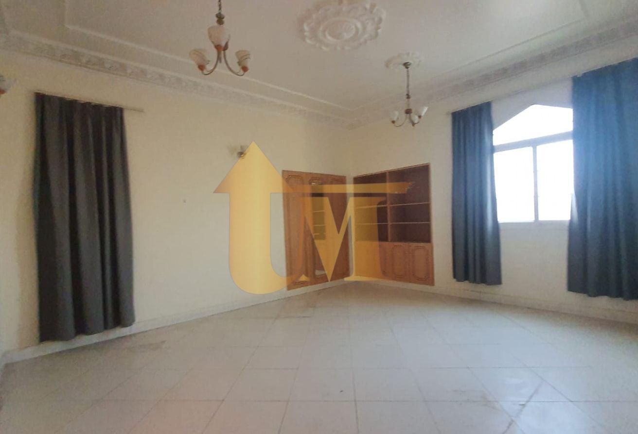 For Family Sharing Or Staff 10 BR+Maid Villa in wa photo 24