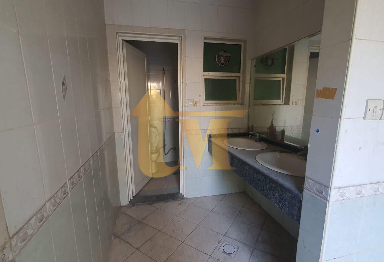 For Family Sharing Or Staff 10 BR+Maid Villa in wa photo 26