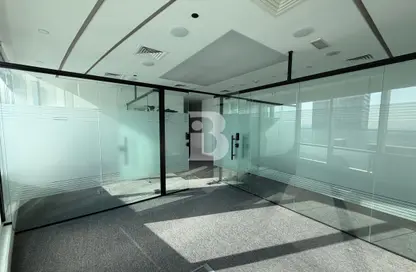 مكتب - استوديو للايجار في برج بارك لين - الخليج التجاري - دبي