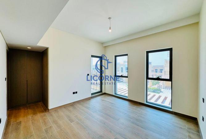 145058884 - Property Image 2