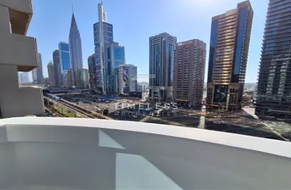 Apartment - 1 Bedroom - 1 Bathroom for rent in Sky Tower - Sheikh Zayed Road - Dubai