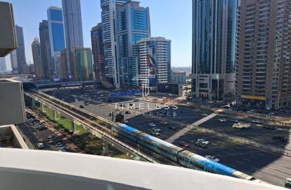 شقة - غرفة نوم - 1 حمام للايجار في سكاي تاور - شارع الشيخ زايد - دبي شقة - غرفة نوم - 1 حمام للايجار في سكاي تاور - شارع الشيخ زايد - دبي