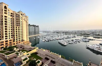 Apartment - 2 Bedrooms - 4 Bathrooms for rent in Marina Residences - Palm Jumeirah - Dubai