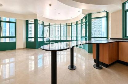Apartment - 2 Bedrooms - 3 Bathrooms for rent in Marina Crown - Dubai Marina - Dubai