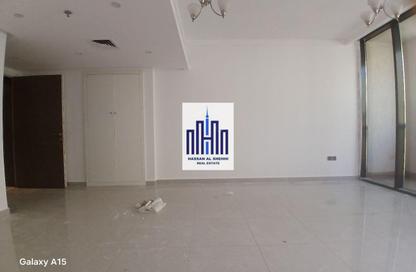 Apartment - 1 Bedroom - 2 Bathrooms for rent in Muweileh Community - Muwaileh Commercial - Sharjah