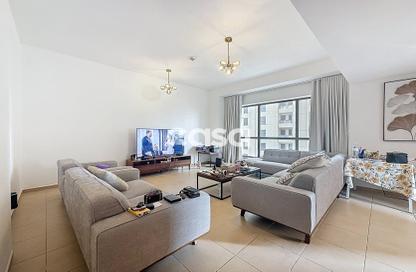 Apartment - 2 Bedrooms - 3 Bathrooms for sale in Bahar 1 - Bahar - Jumeirah Beach Residence - Dubai