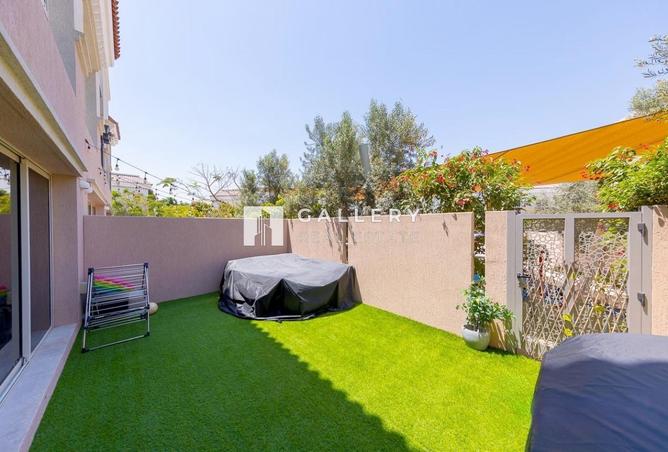 100396330 - Property Image 2