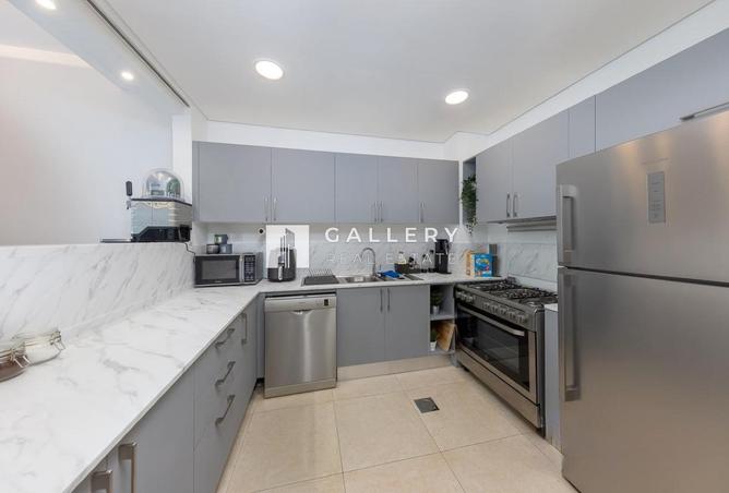 100396330 - Property Main Image