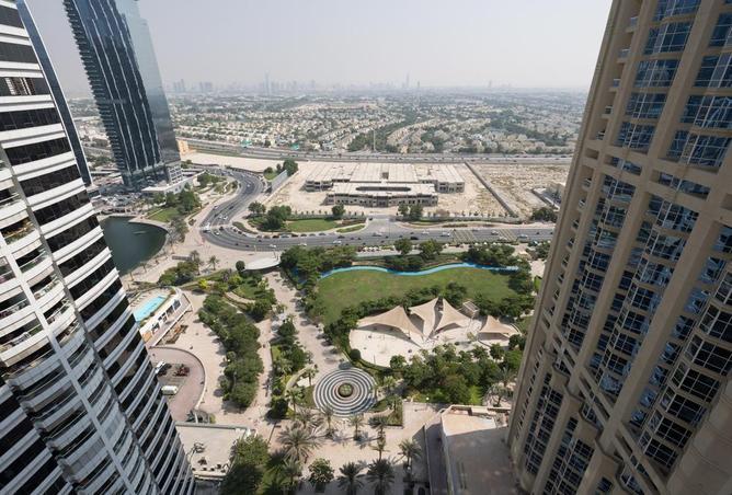High floor | JLT lake views | Prime JLT location photo 2