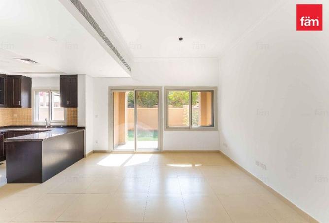 54930672 - Property Image 3