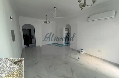 شقة - غرفة نوم - 2 حمامات للايجار في 3 المويهات - المويهات - عجمان