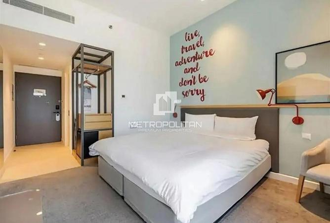 81933779 - Property Image 2