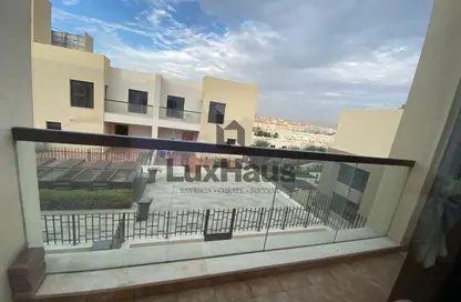 Apartment - 1 Bedroom - 2 Bathrooms for sale in Silicon Gates 3 - Silicon Gates - Dubai Silicon Oasis - Dubai