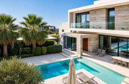 Villa - 5 Bedrooms - 7 Bathrooms for sale in Pearl Jumeirah Villas - Pearl Jumeirah - Jumeirah - Dubai