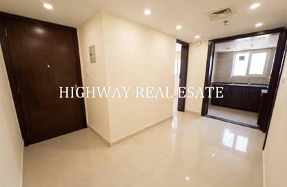 Apartment - 2 - 3 for rent in Muwaileh 3 Building - Muwaileh - Sharjah