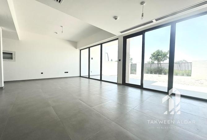 3-bed townhouse in Eden · Vacant — photo 2
