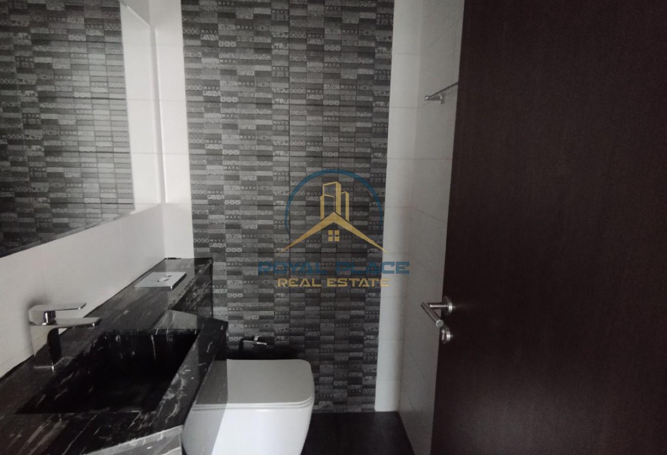 CLOSED KITCHEN - EXCLUSIVE OFFER - SPACIOUS LAYOUT photo 5
